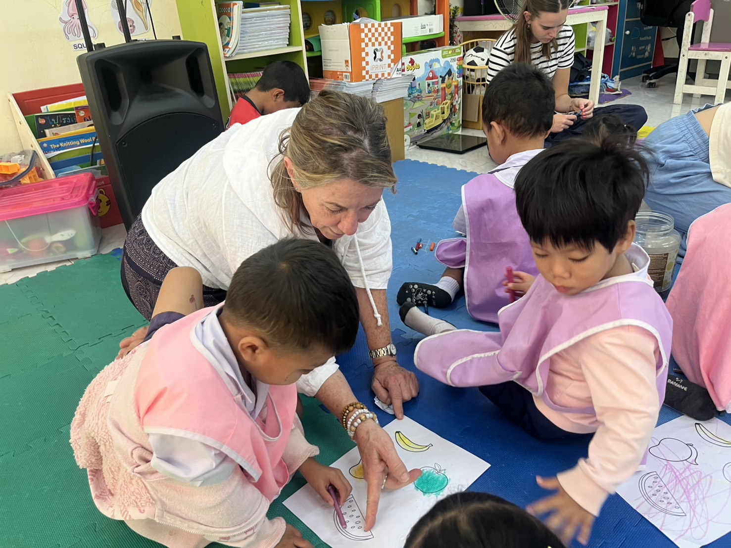 2025_Hua Hin - Teaching English (6)