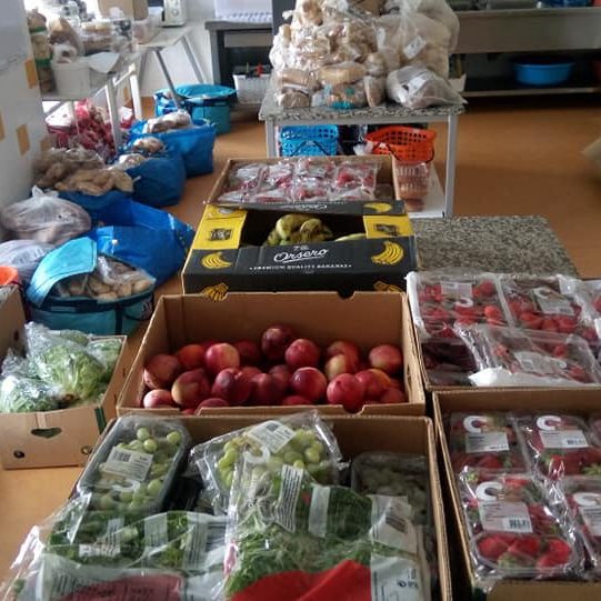 Copy of Food-waiting-for-volunteers-1