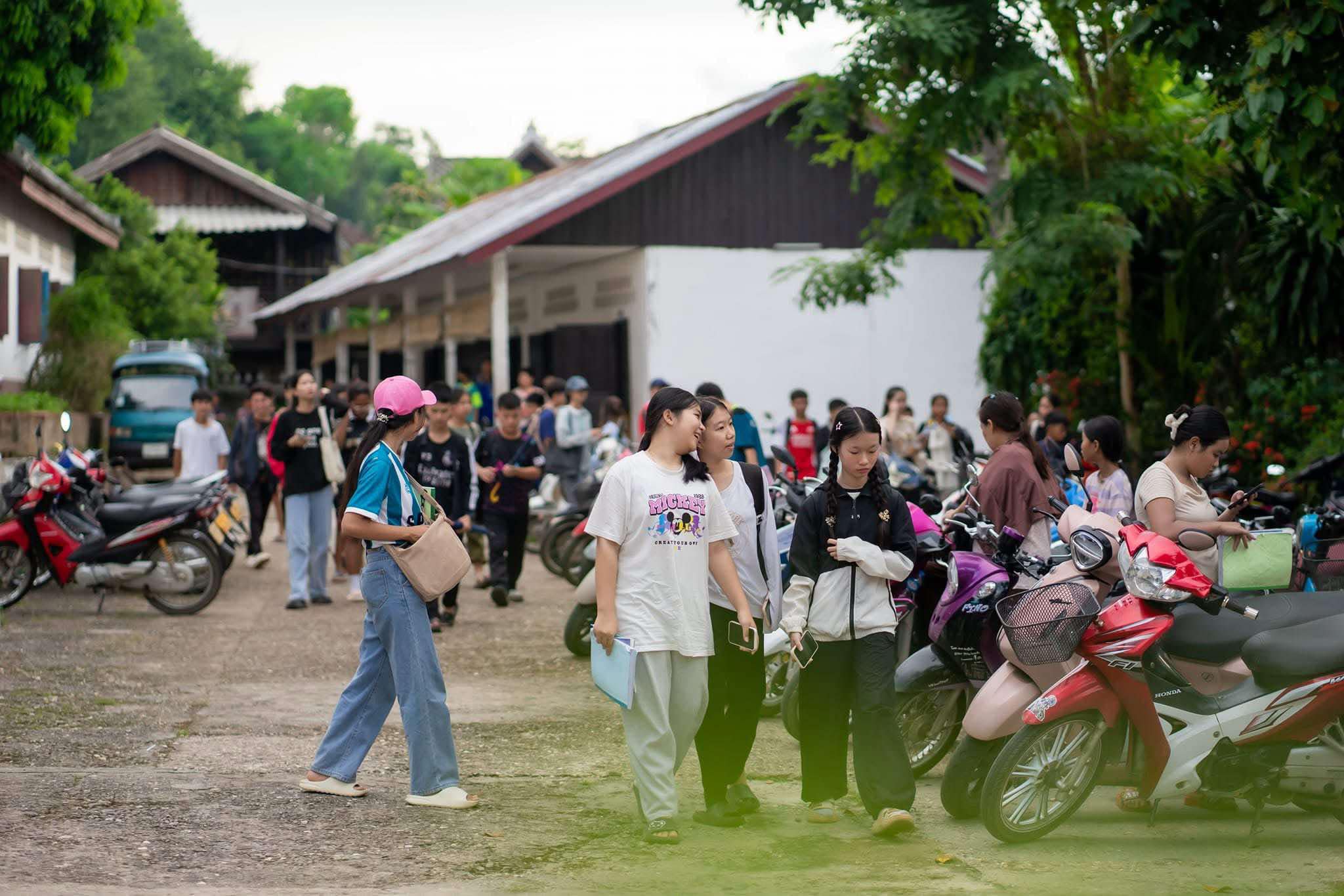 Laos Teaching (8)