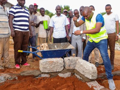 Cover (1)